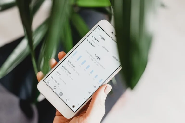 Experimento: testamos 5 estratégias de caption no Instagram por 30 dias